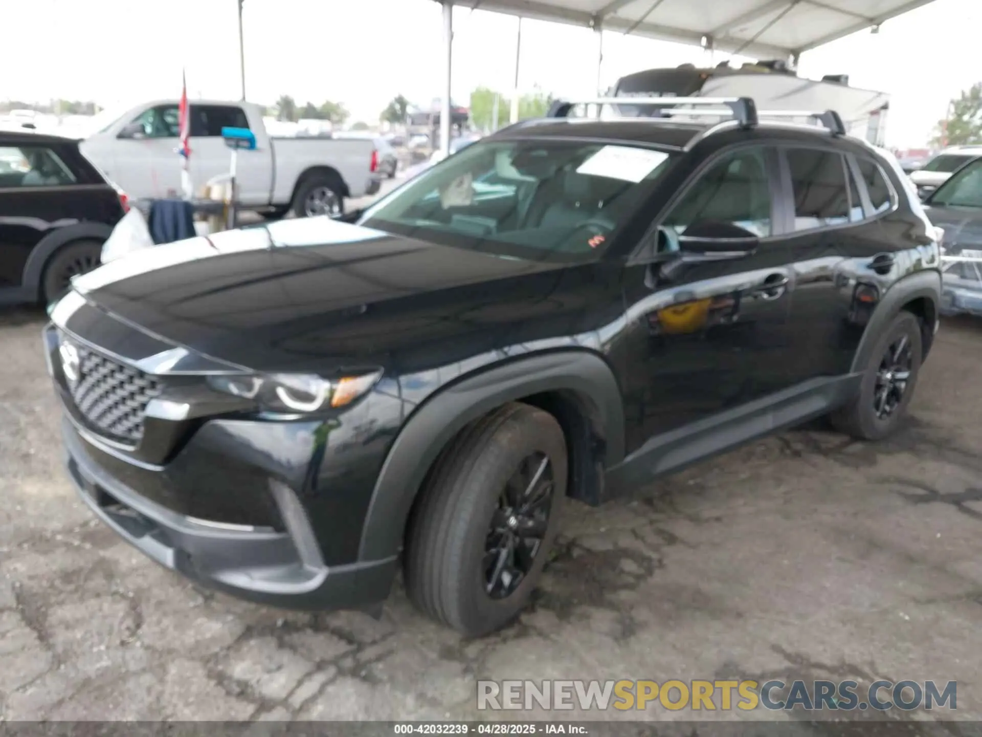 2 Photograph of a damaged car 7MMVABDM7SN316027 MAZDA CX-50 2025