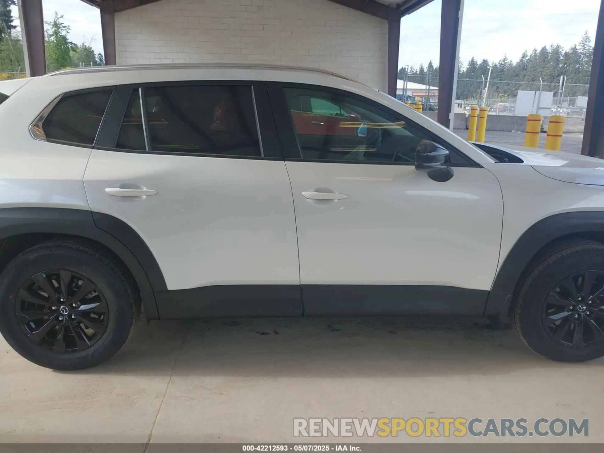 13 Photograph of a damaged car 7MMVABDM9SN337431 MAZDA CX-50 2025