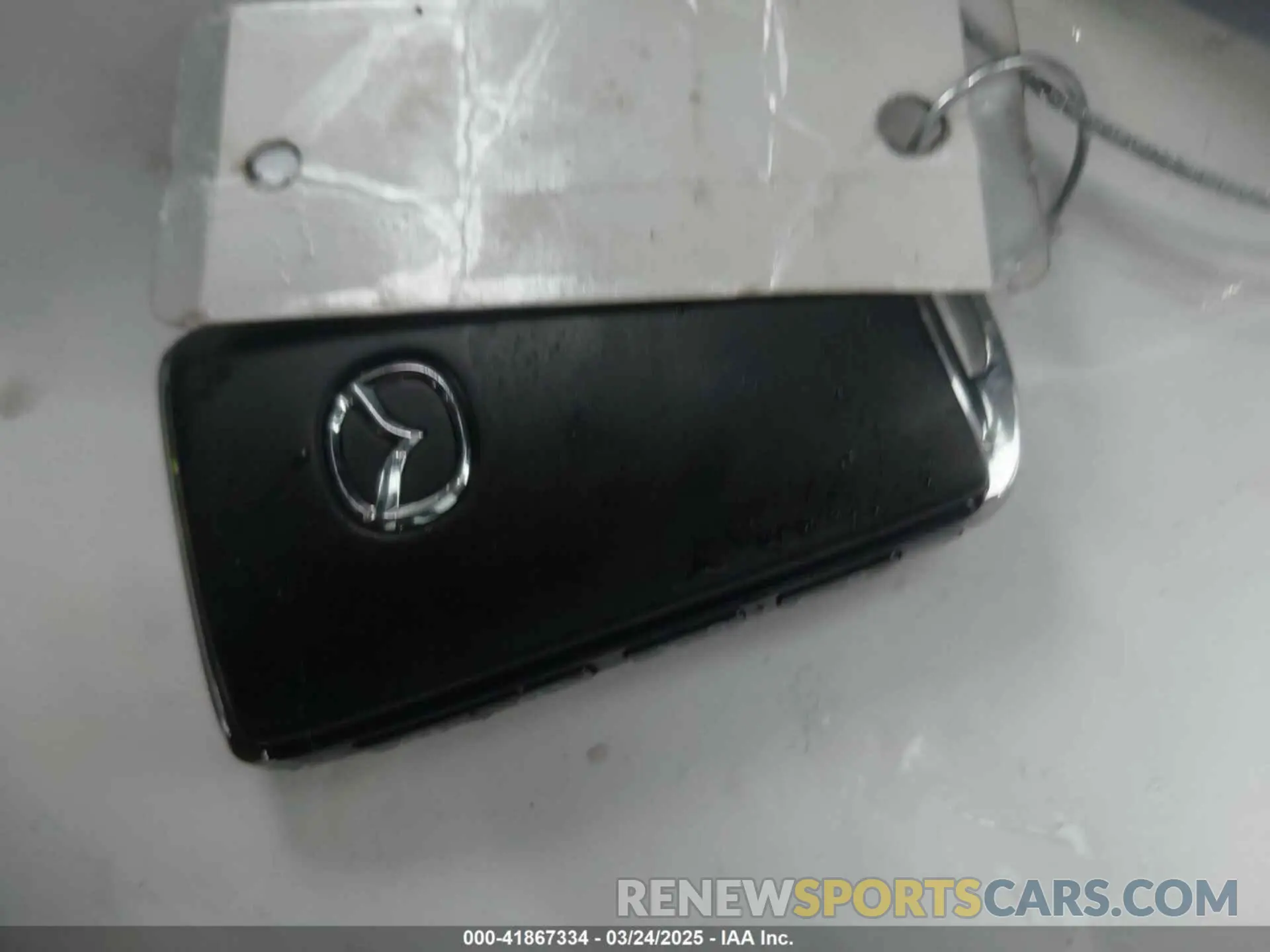 11 Photograph of a damaged car 7MMVABDY3SN329439 MAZDA CX-50 2025