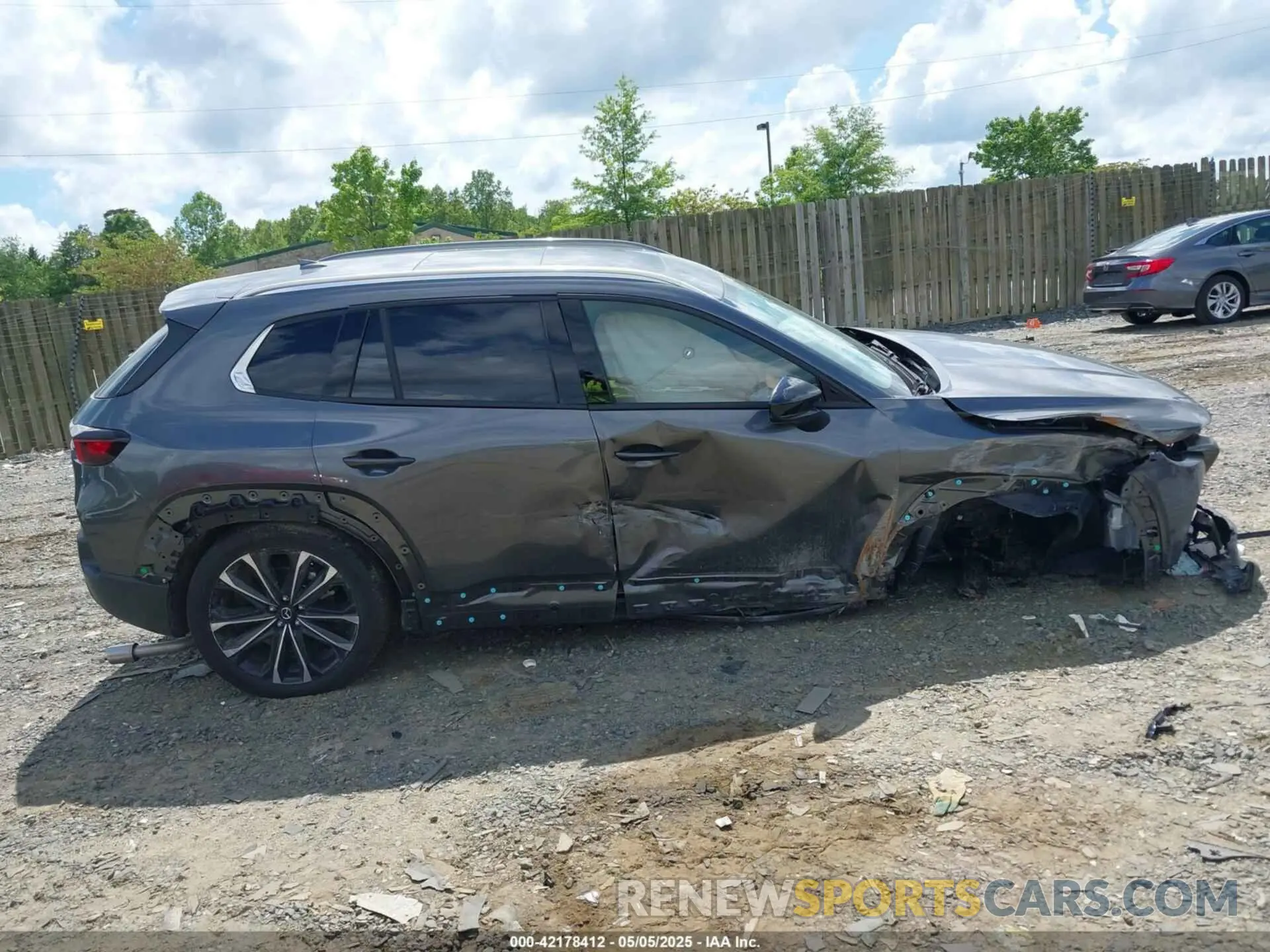 13 Photograph of a damaged car 7MMVABEM5SN318292 MAZDA CX-50 2025