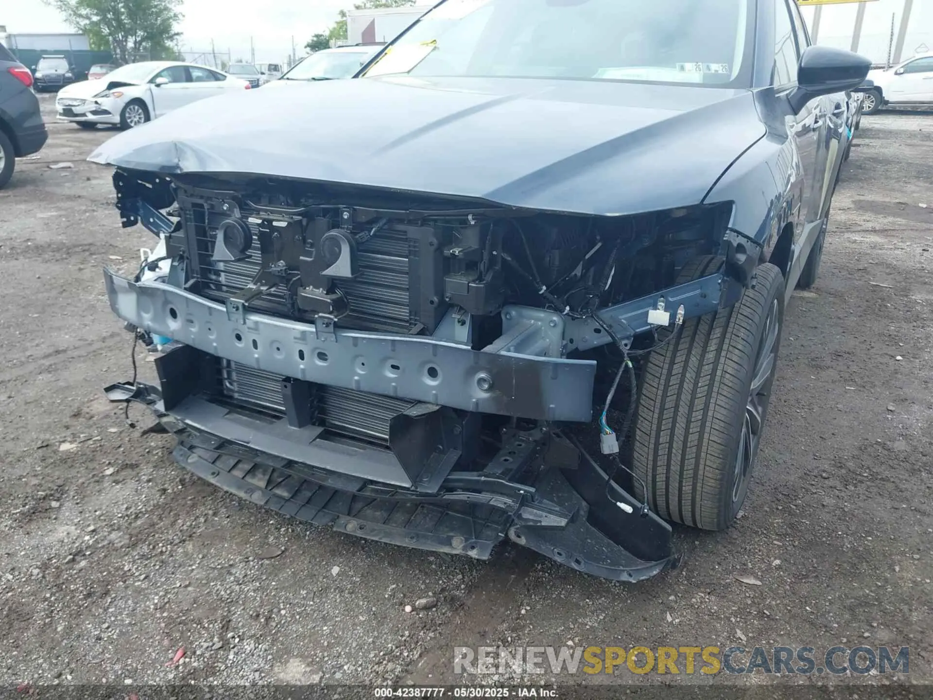 6 Photograph of a damaged car 7MMVABEM6SN359577 MAZDA CX-50 2025