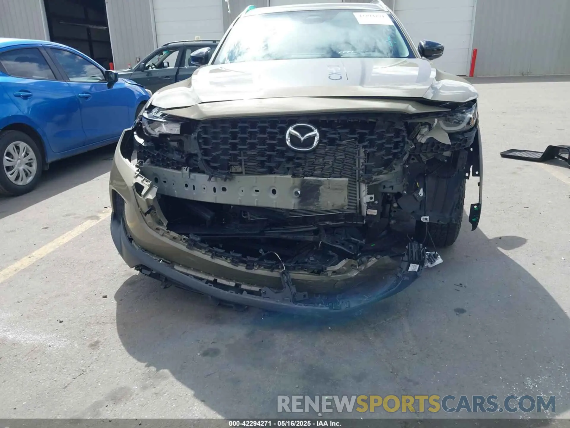 6 Photograph of a damaged car 7MMVABXY1SN329306 MAZDA CX-50 2025