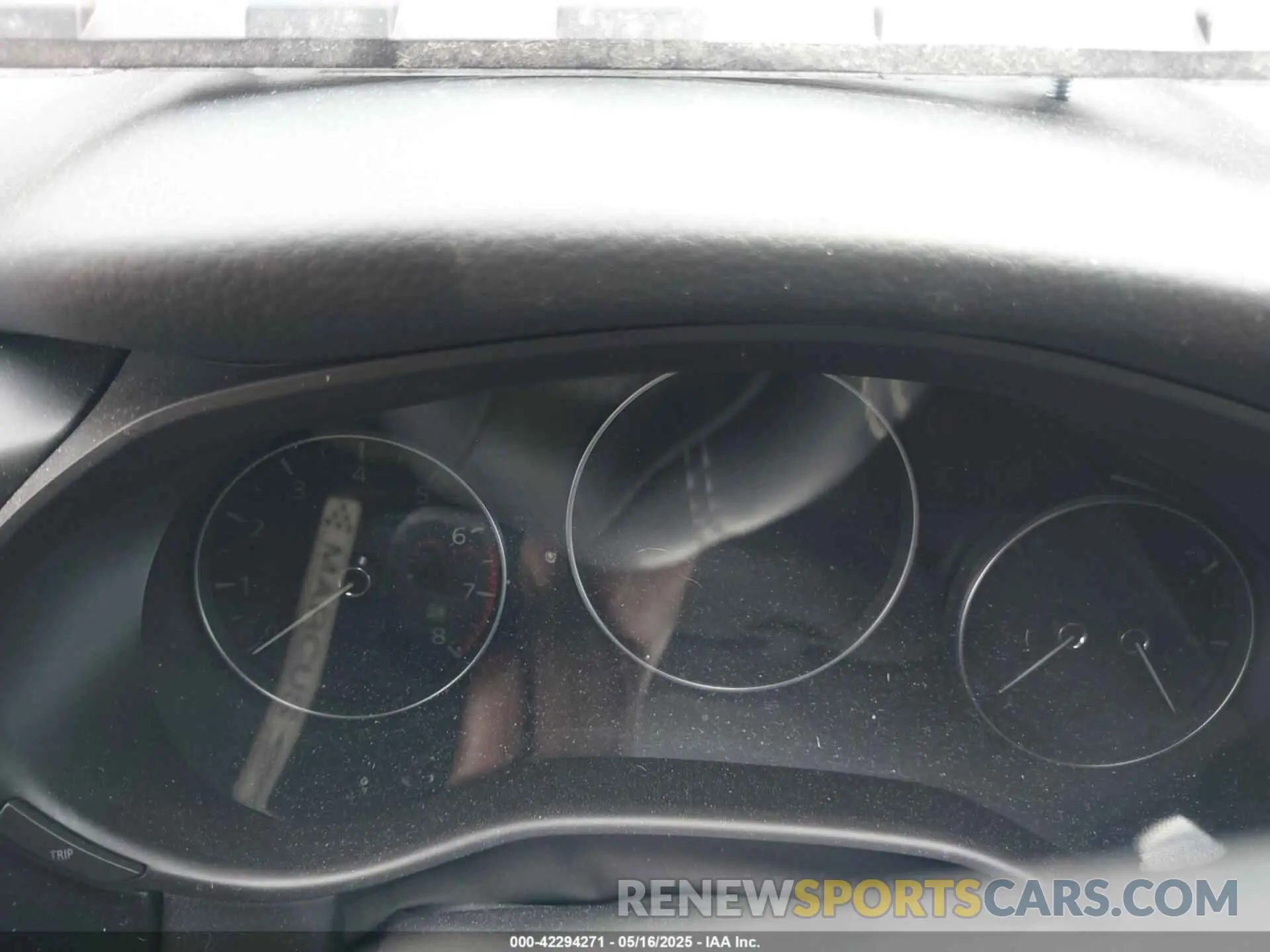 7 Photograph of a damaged car 7MMVABXY1SN329306 MAZDA CX-50 2025