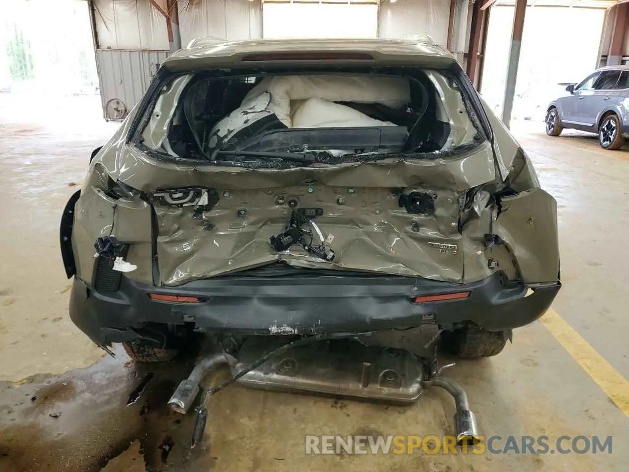6 Photograph of a damaged car 7MMVABXY8RN229598 MAZDA CX-50 BASE 2024