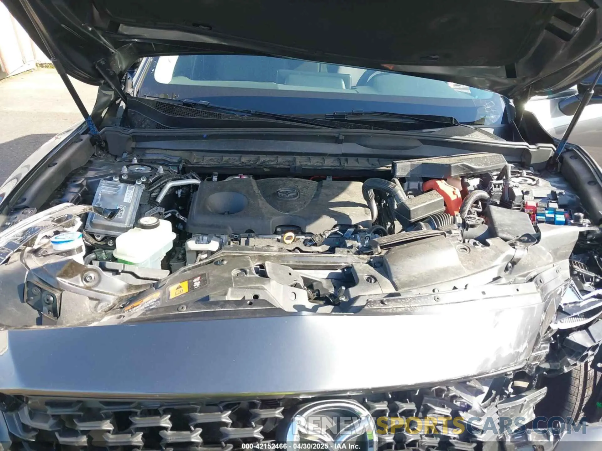 10 Photograph of a damaged car 7MMVAABW7SN100421 MAZDA CX-50 HYBRID 2025