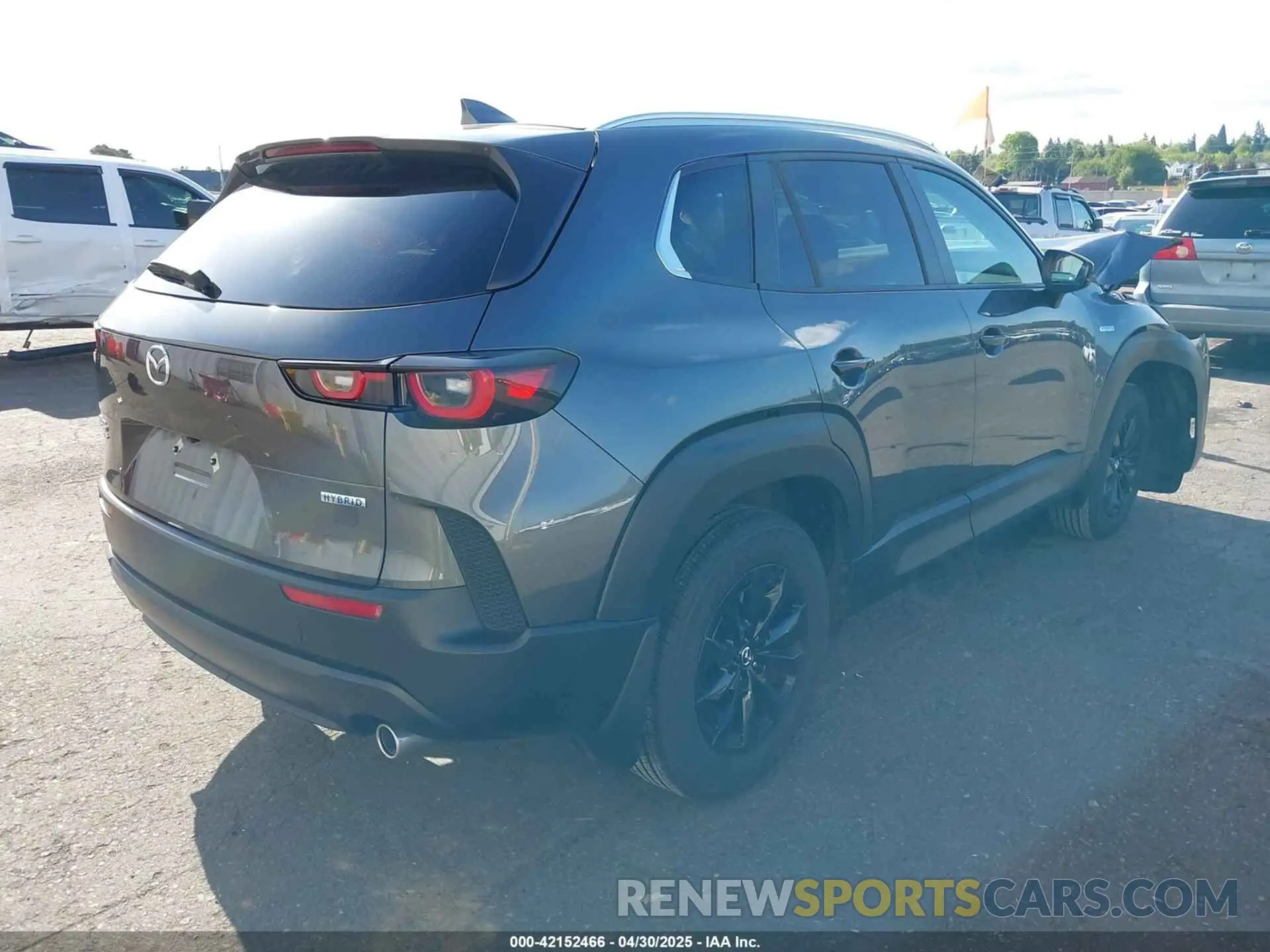 4 Photograph of a damaged car 7MMVAABW7SN100421 MAZDA CX-50 HYBRID 2025