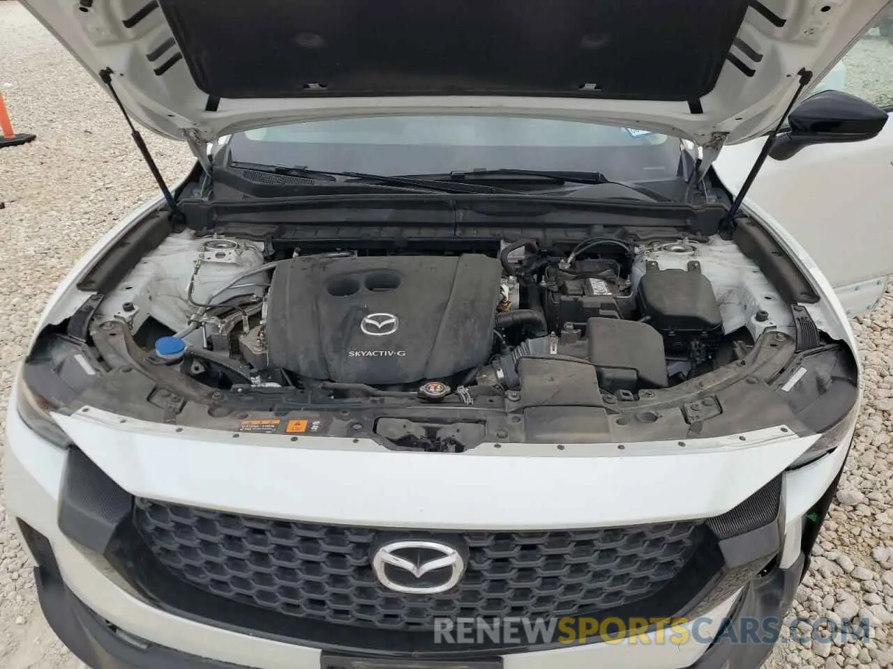 13 Photograph of a damaged car 7MMVABCM1PN105009 MAZDA CX-50 PREF 2023