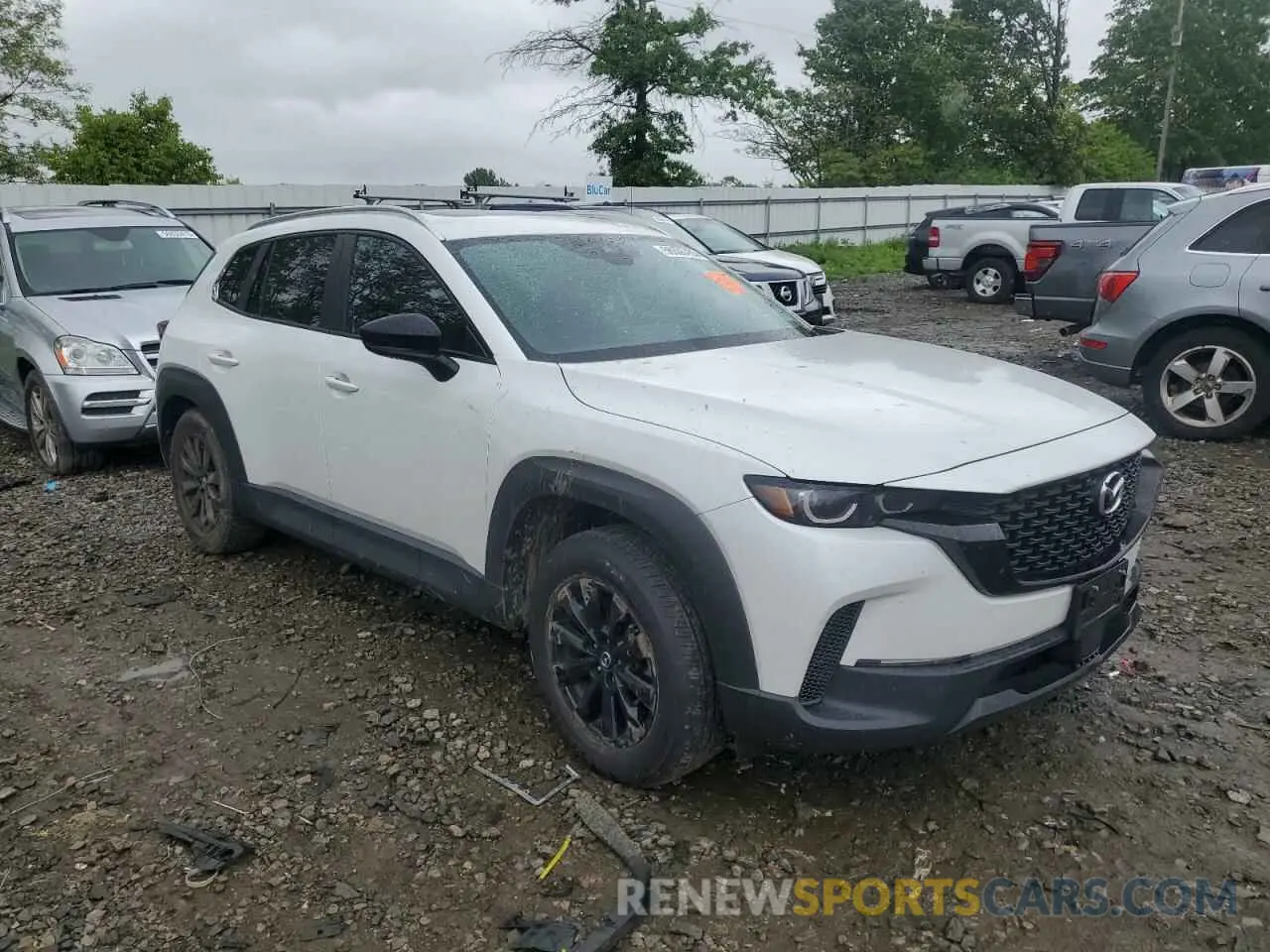 4 Photograph of a damaged car 7MMVABCM4PN111032 MAZDA CX-50 PREF 2023