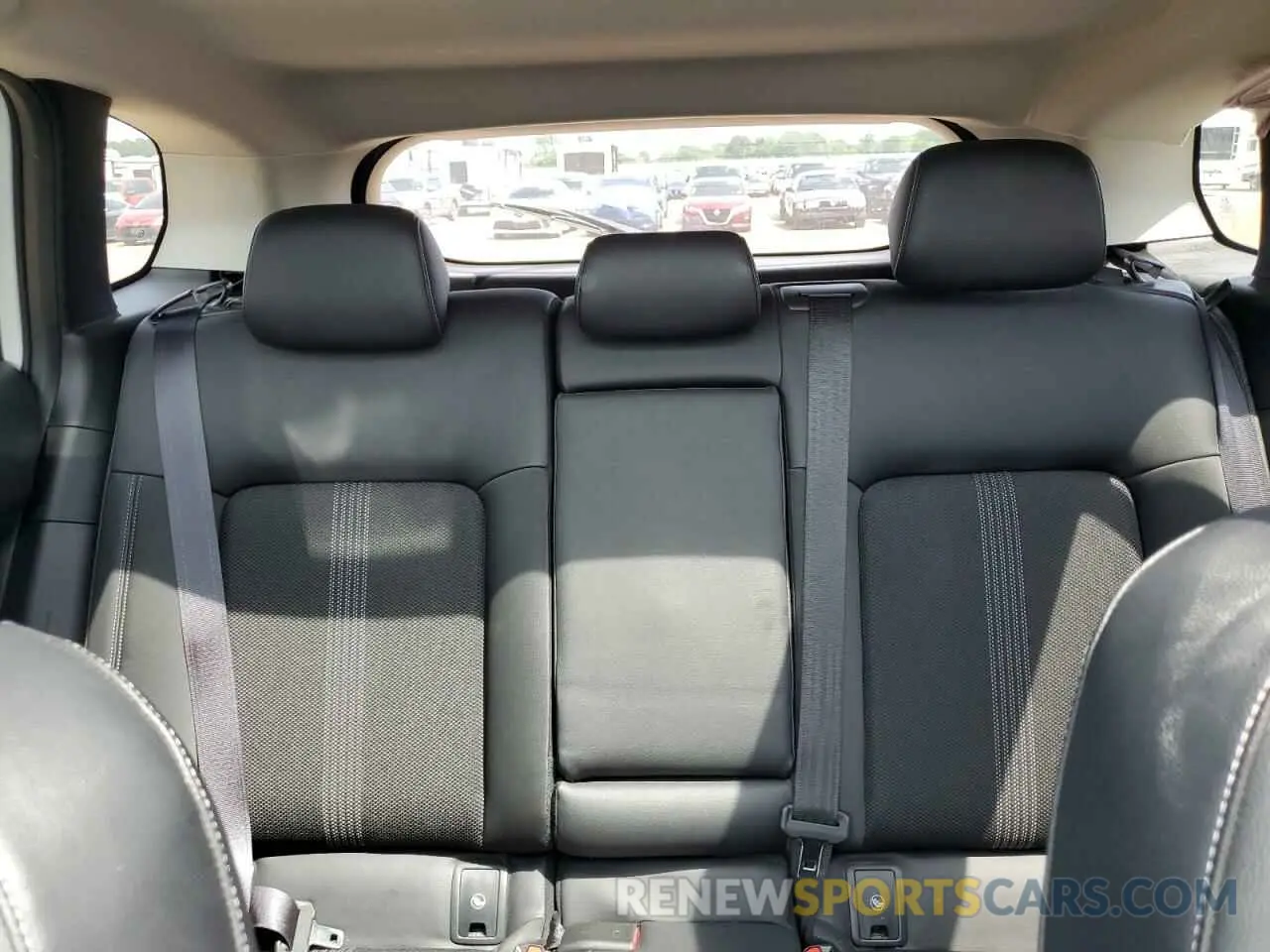 10 Photograph of a damaged car 7MMVABCM5PN110150 MAZDA CX-50 PREF 2023