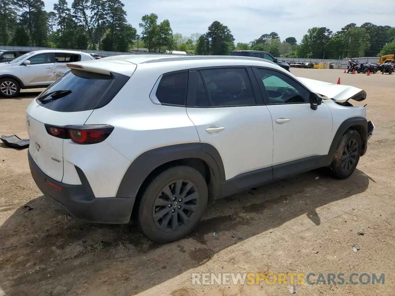 3 Photograph of a damaged car 7MMVABCM5PN110150 MAZDA CX-50 PREF 2023