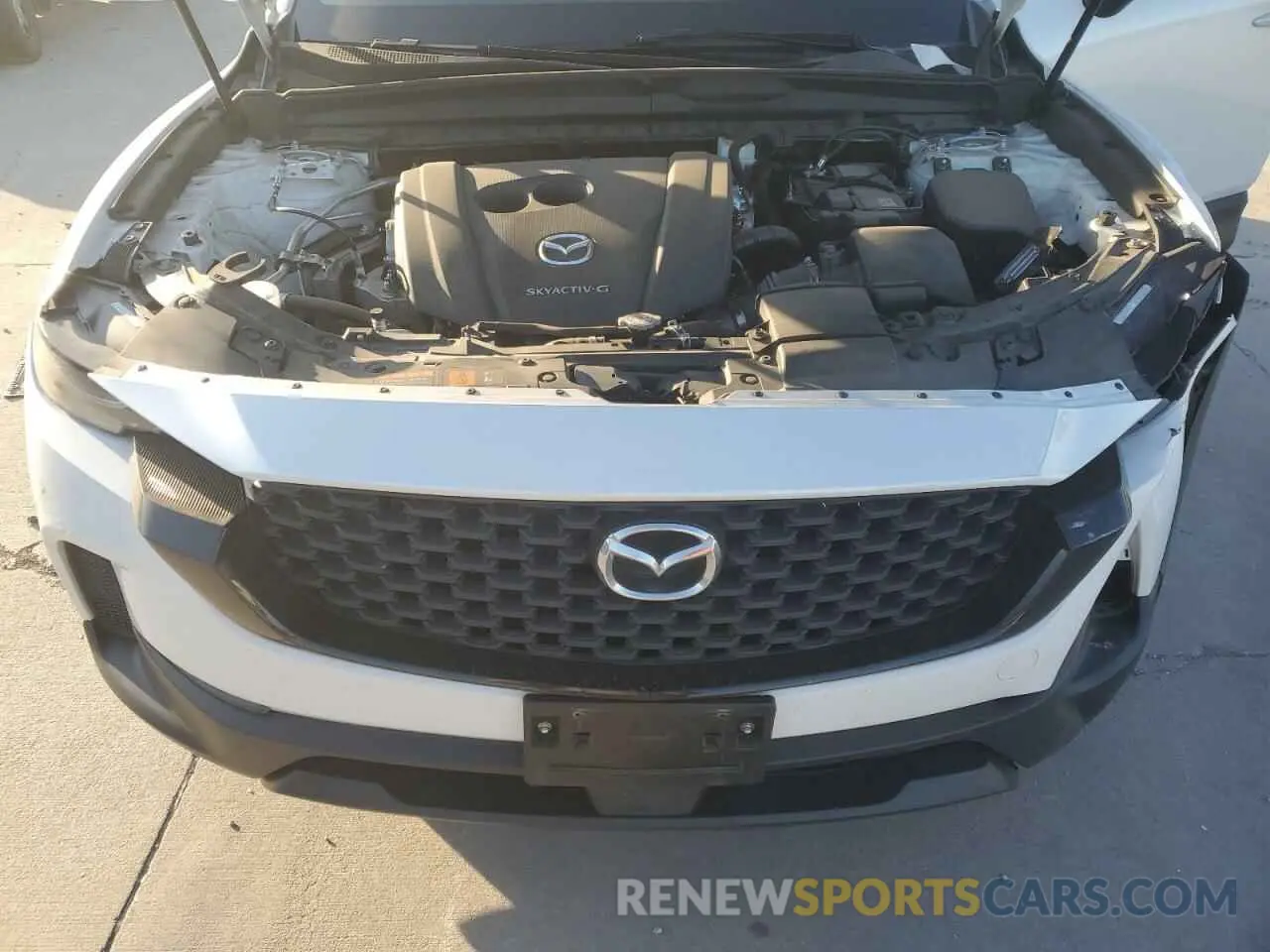 12 Photograph of a damaged car 7MMVABCM7PN153419 MAZDA CX-50 PREF 2023