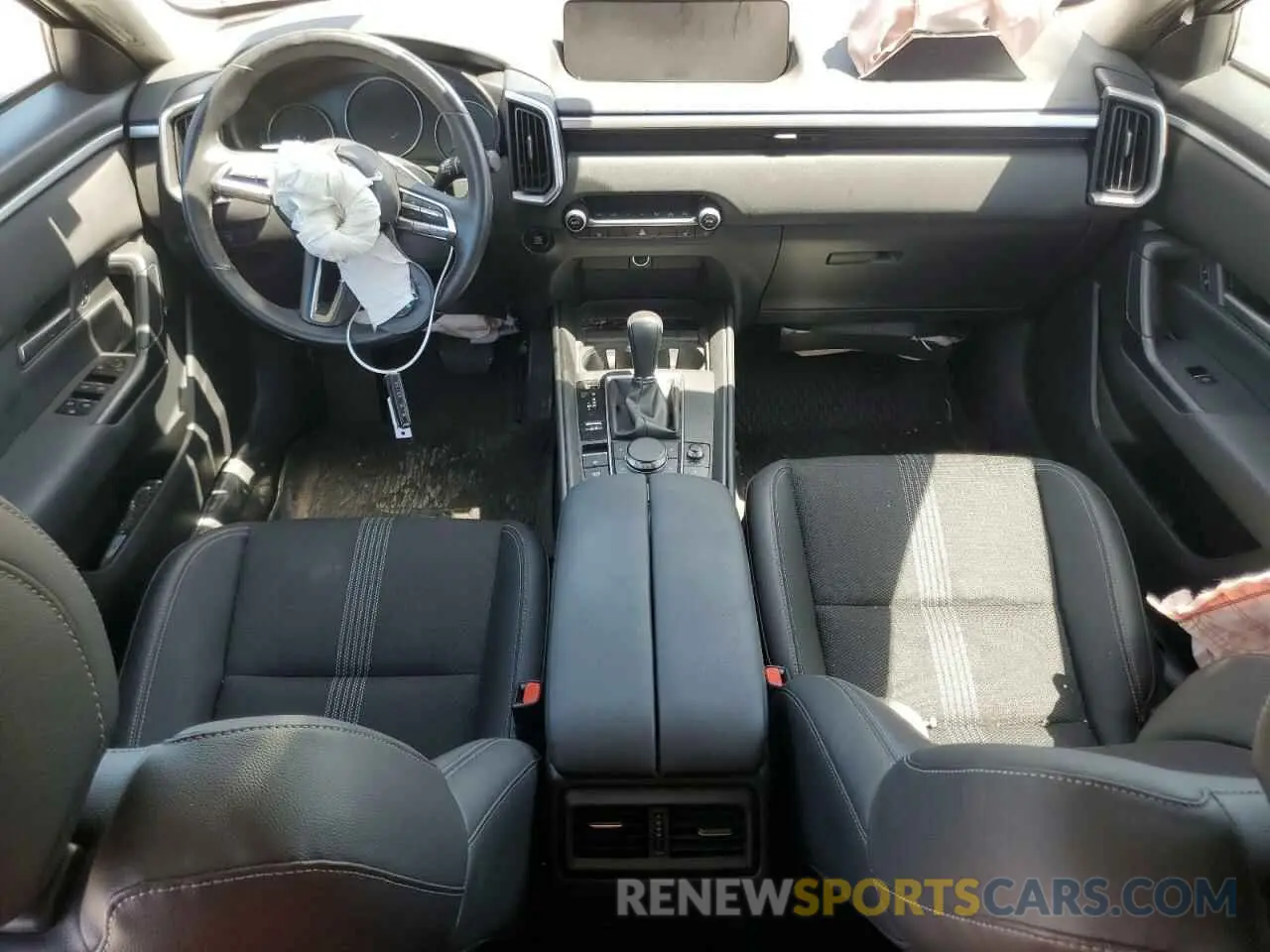 8 Photograph of a damaged car 7MMVABBM1RN188932 MAZDA CX-50 PREF 2024