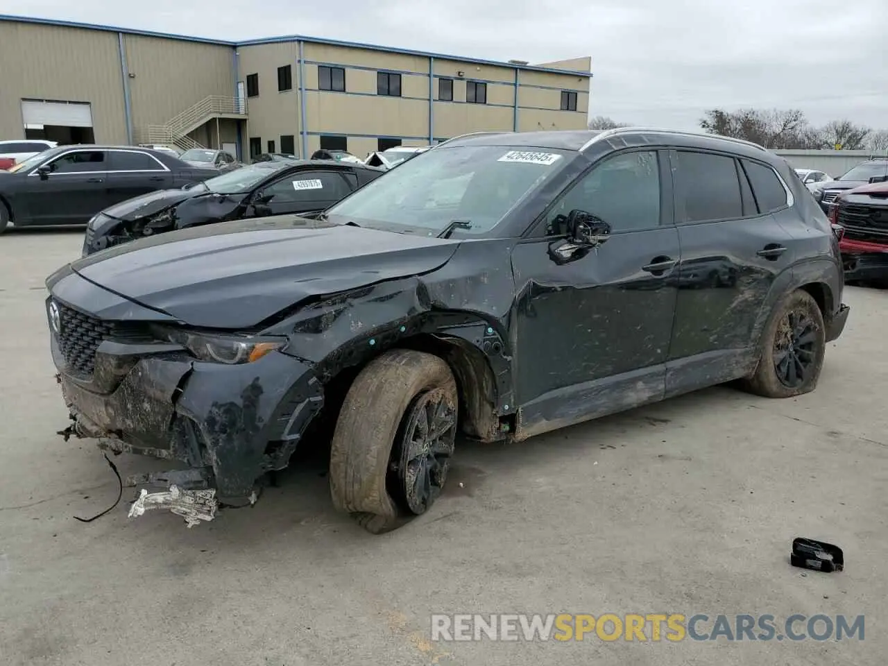 1 Photograph of a damaged car 7MMVABBM5RN164973 MAZDA CX-50 PREF 2024