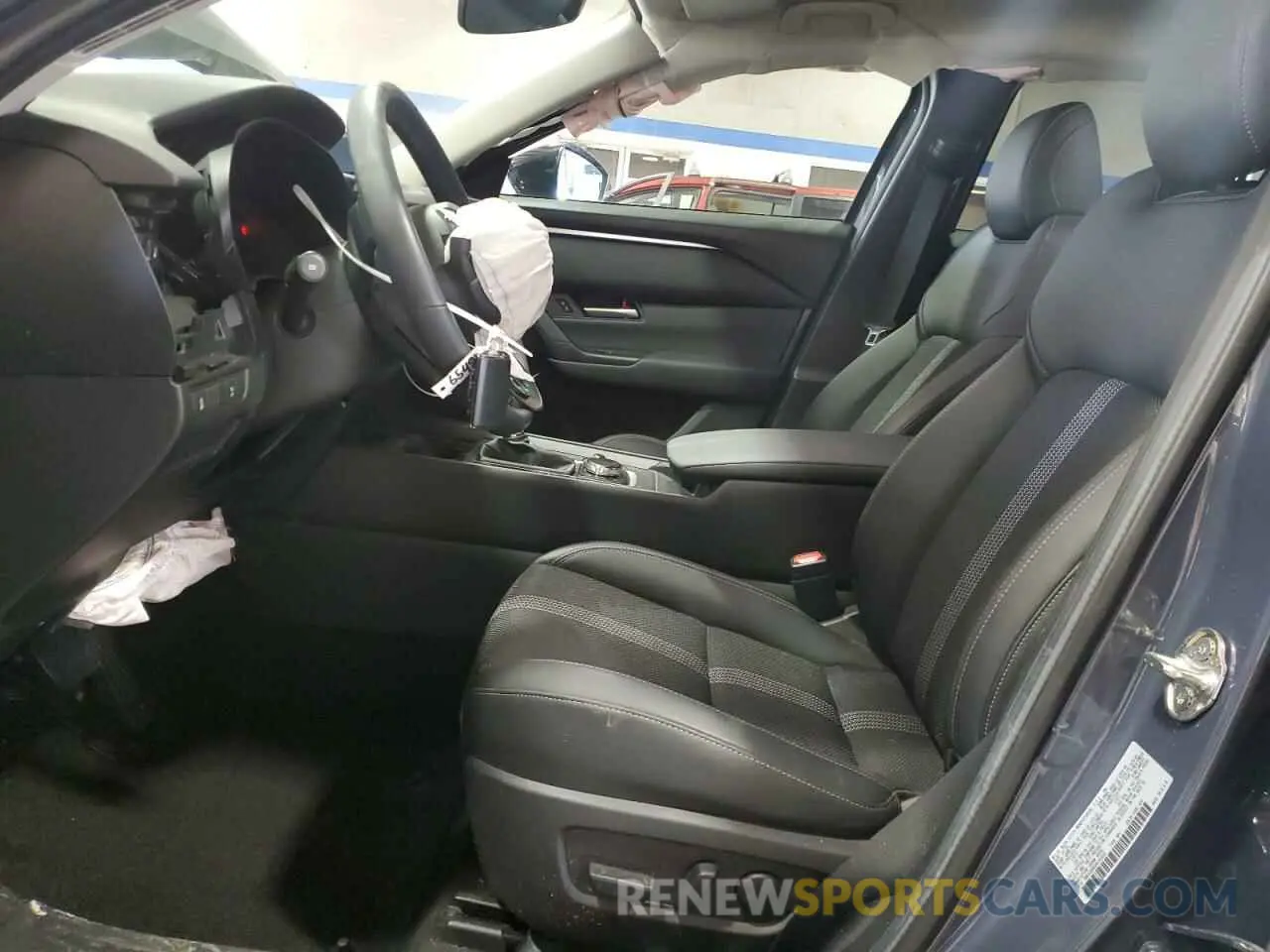 7 Photograph of a damaged car 7MMVABBM5RN195804 MAZDA CX-50 PREF 2024