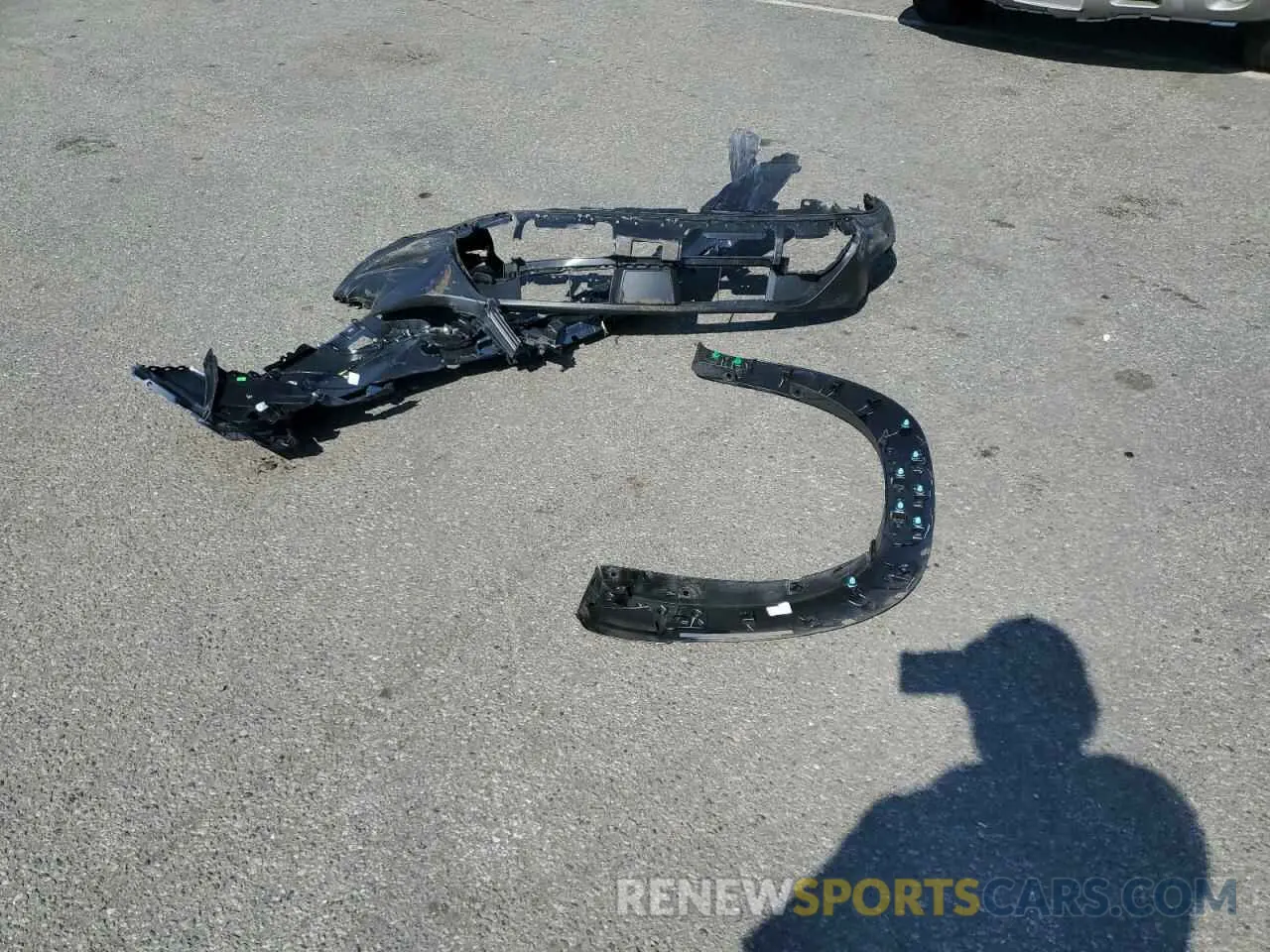 13 Photograph of a damaged car 7MMVABBM5RN212679 MAZDA CX-50 PREF 2024