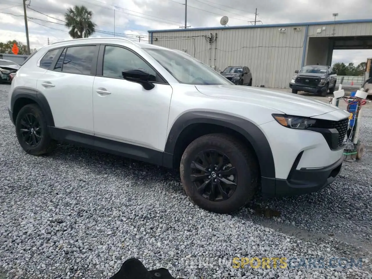4 Photograph of a damaged car 7MMVABBM5RN231023 MAZDA CX-50 PREF 2024