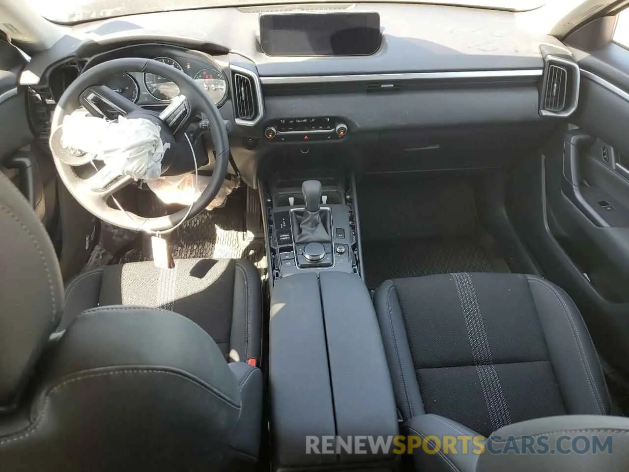 8 Photograph of a damaged car 7MMVAABW1SN112564 MAZDA CX-50 PREF 2025