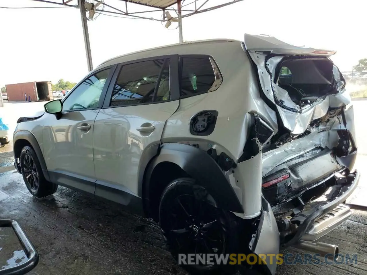 2 Photograph of a damaged car 7MMVABBM1SN345963 MAZDA CX-50 PREF 2025