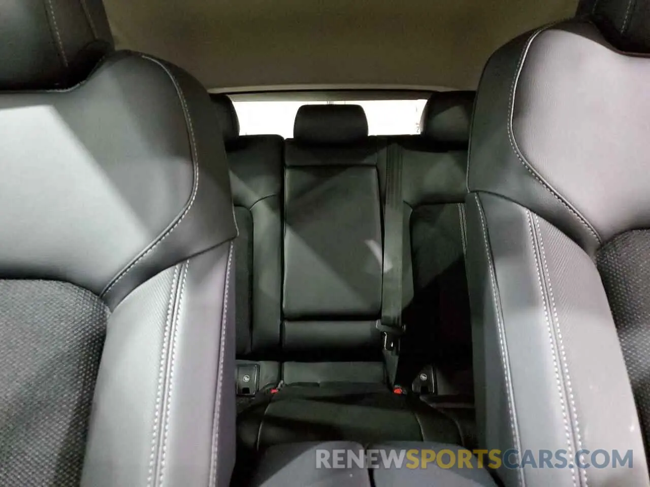 10 Photograph of a damaged car 7MMVABBM2SN309280 MAZDA CX-50 PREF 2025