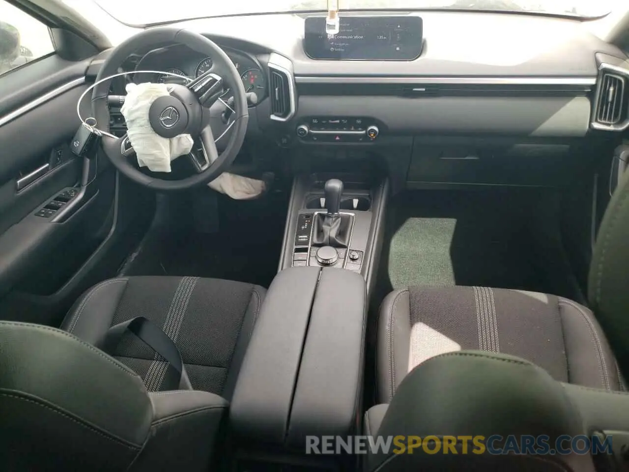 8 Photograph of a damaged car 7MMVABBM5SN314750 MAZDA CX-50 PREF 2025