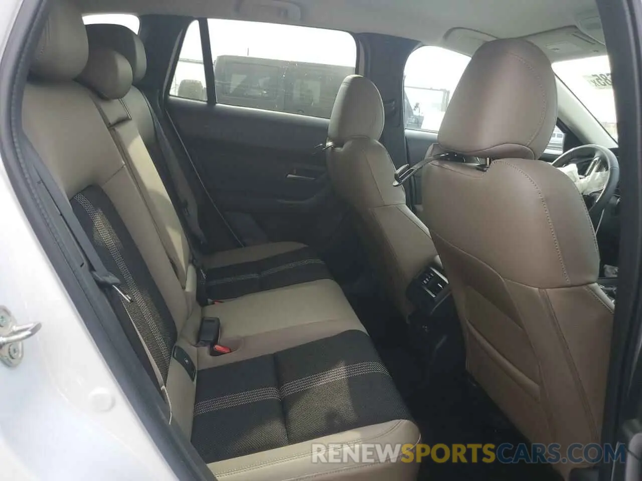 11 Photograph of a damaged car 7MMVABBM5SN336859 MAZDA CX-50 PREF 2025