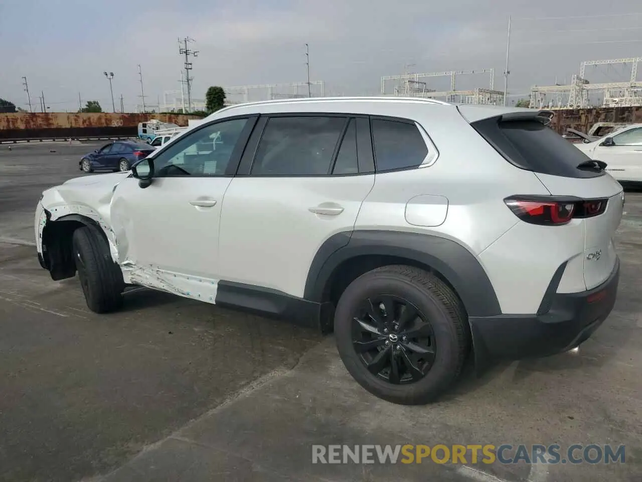 2 Photograph of a damaged car 7MMVABBM5SN336859 MAZDA CX-50 PREF 2025