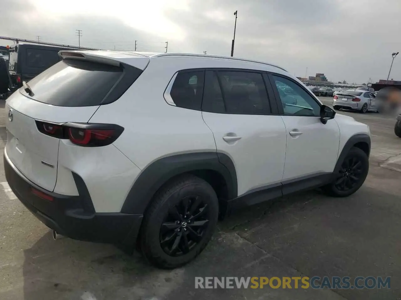 3 Photograph of a damaged car 7MMVABBM5SN336859 MAZDA CX-50 PREF 2025