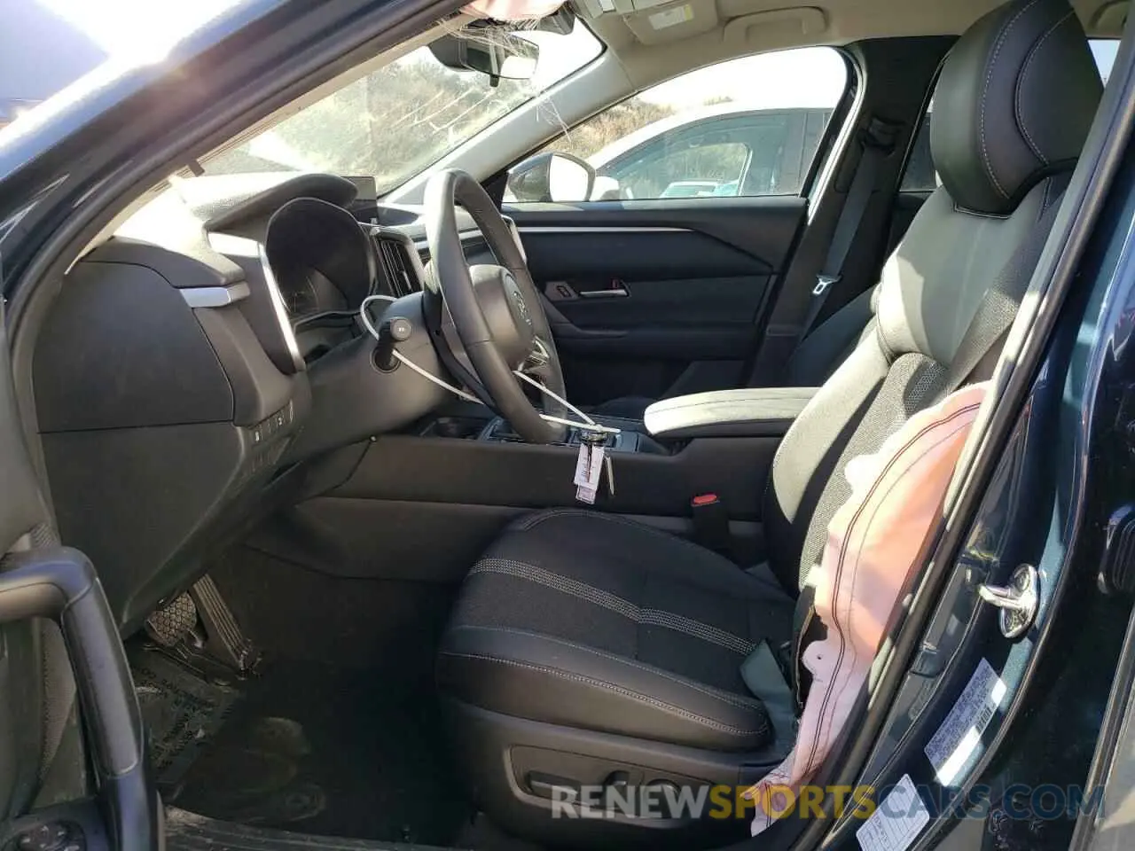 7 Photograph of a damaged car 7MMVABBM5SN344282 MAZDA CX-50 PREF 2025