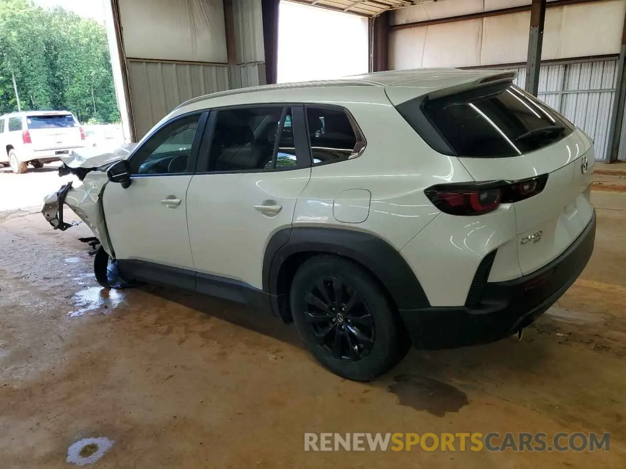 2 Photograph of a damaged car 7MMVABBM8SN318498 MAZDA CX-50 PREF 2025