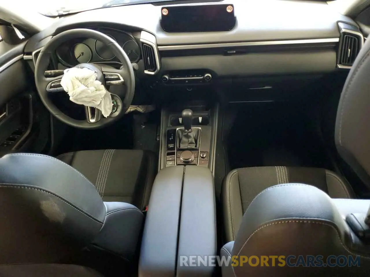 8 Photograph of a damaged car 7MMVABBM8SN318498 MAZDA CX-50 PREF 2025