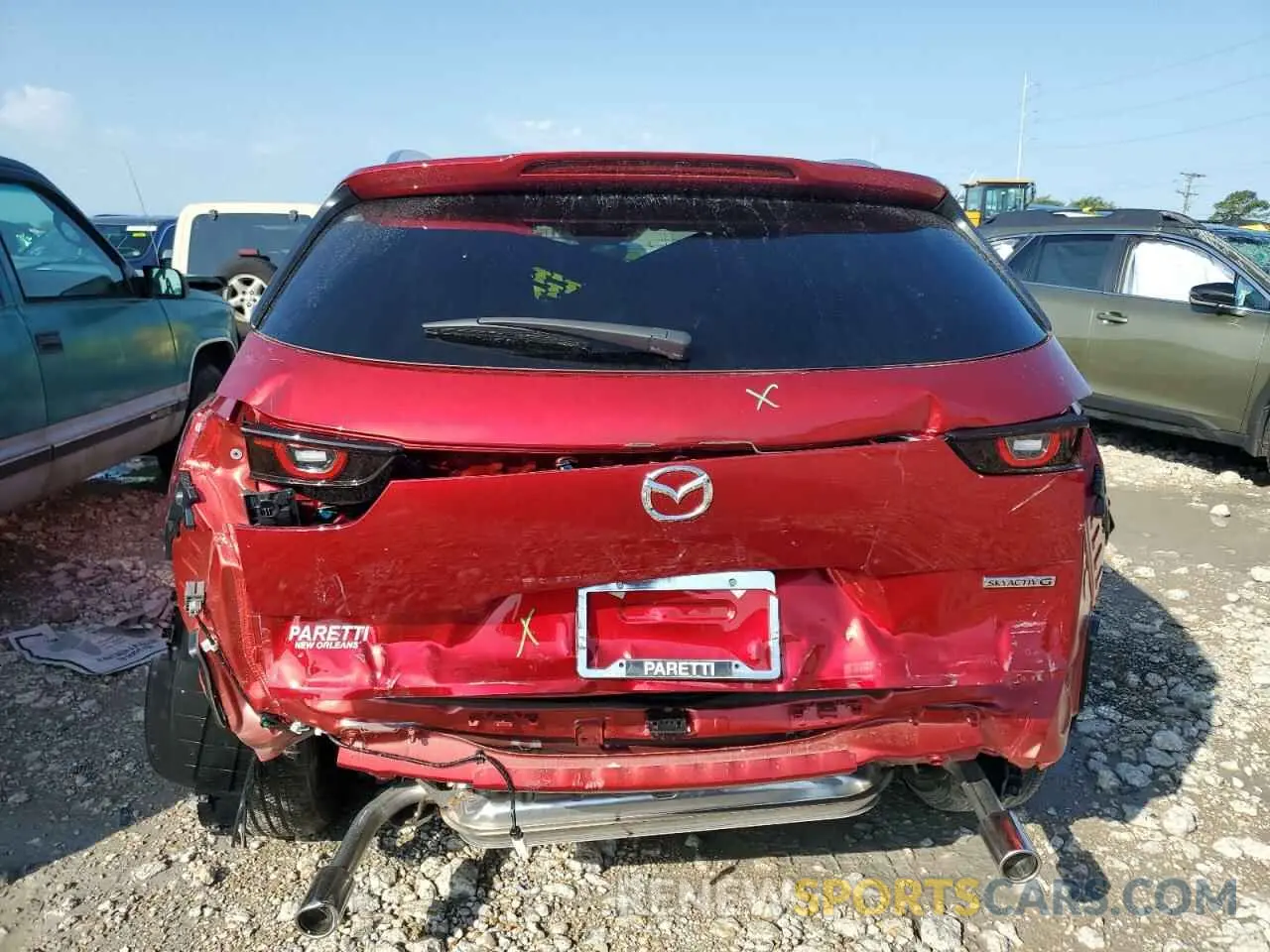 6 Photograph of a damaged car 7MMVABBM9SN326237 MAZDA CX-50 PREF 2025
