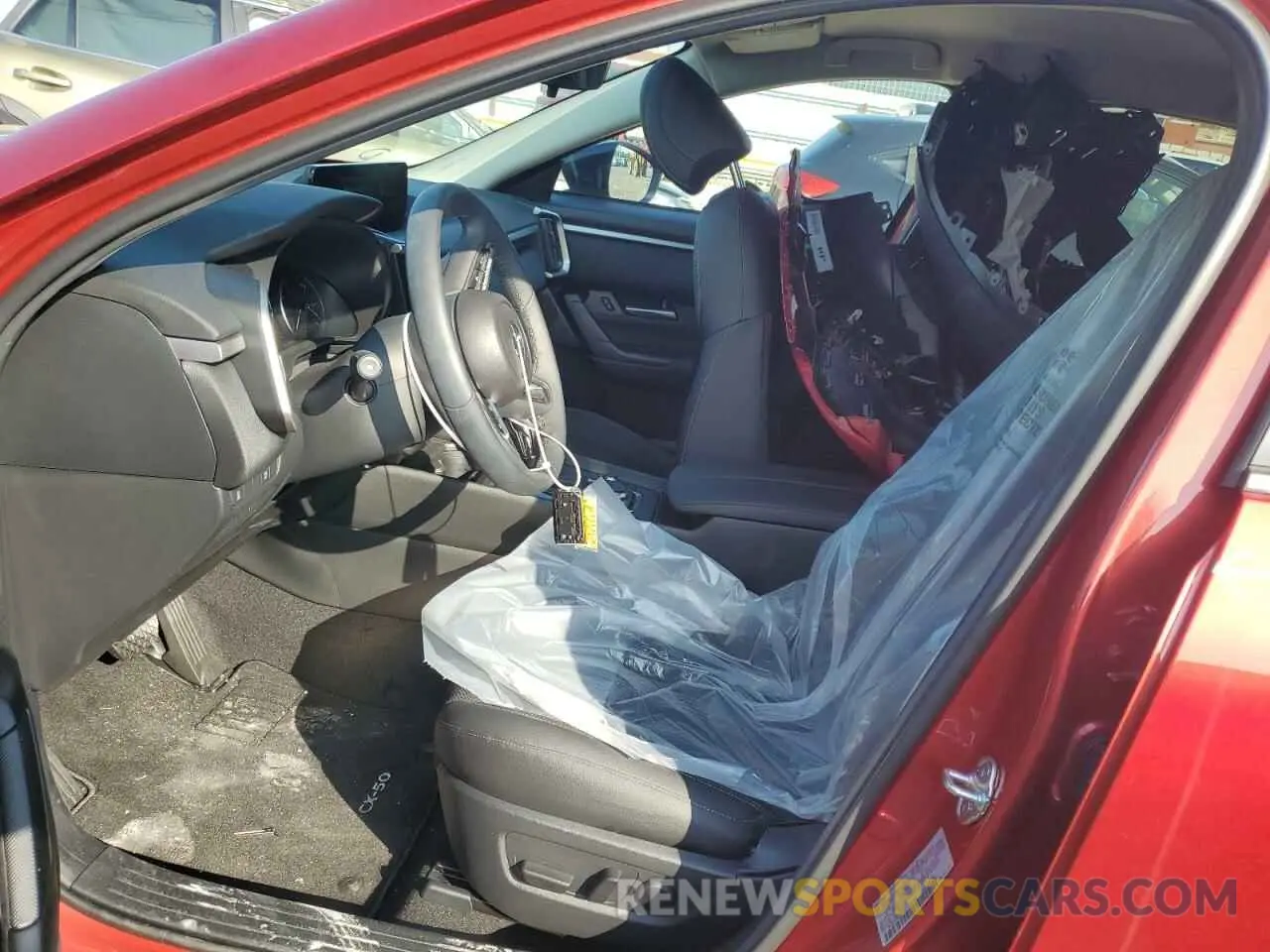 7 Photograph of a damaged car 7MMVABBM9SN326237 MAZDA CX-50 PREF 2025
