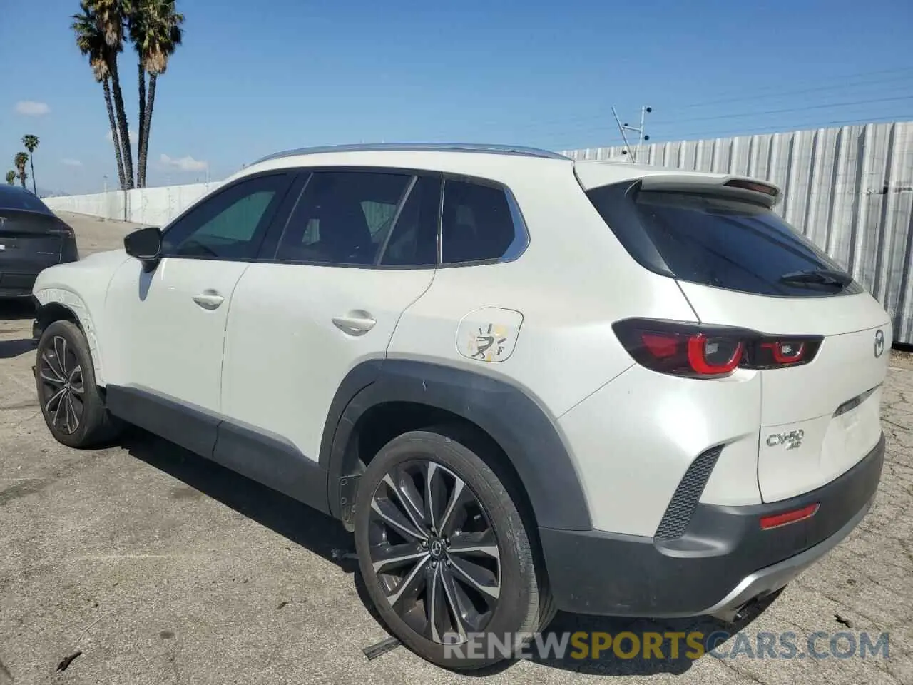 2 Photograph of a damaged car 7MMVABDY4PN115678 MAZDA CX-50 PREM 2023