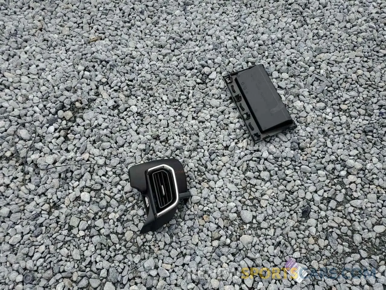 13 Photograph of a damaged car 7MMVABEM3PN136274 MAZDA CX-50 PREM 2023