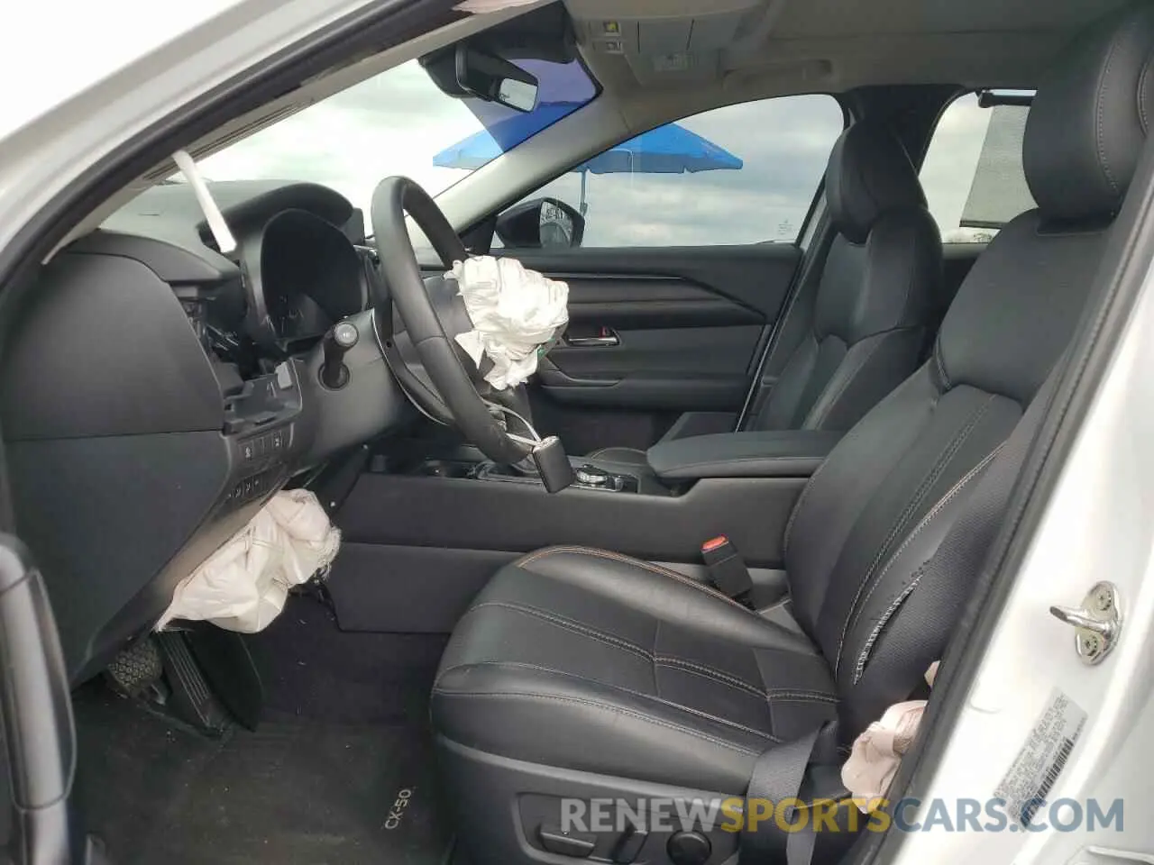 7 Photograph of a damaged car 7MMVABEM3PN136274 MAZDA CX-50 PREM 2023
