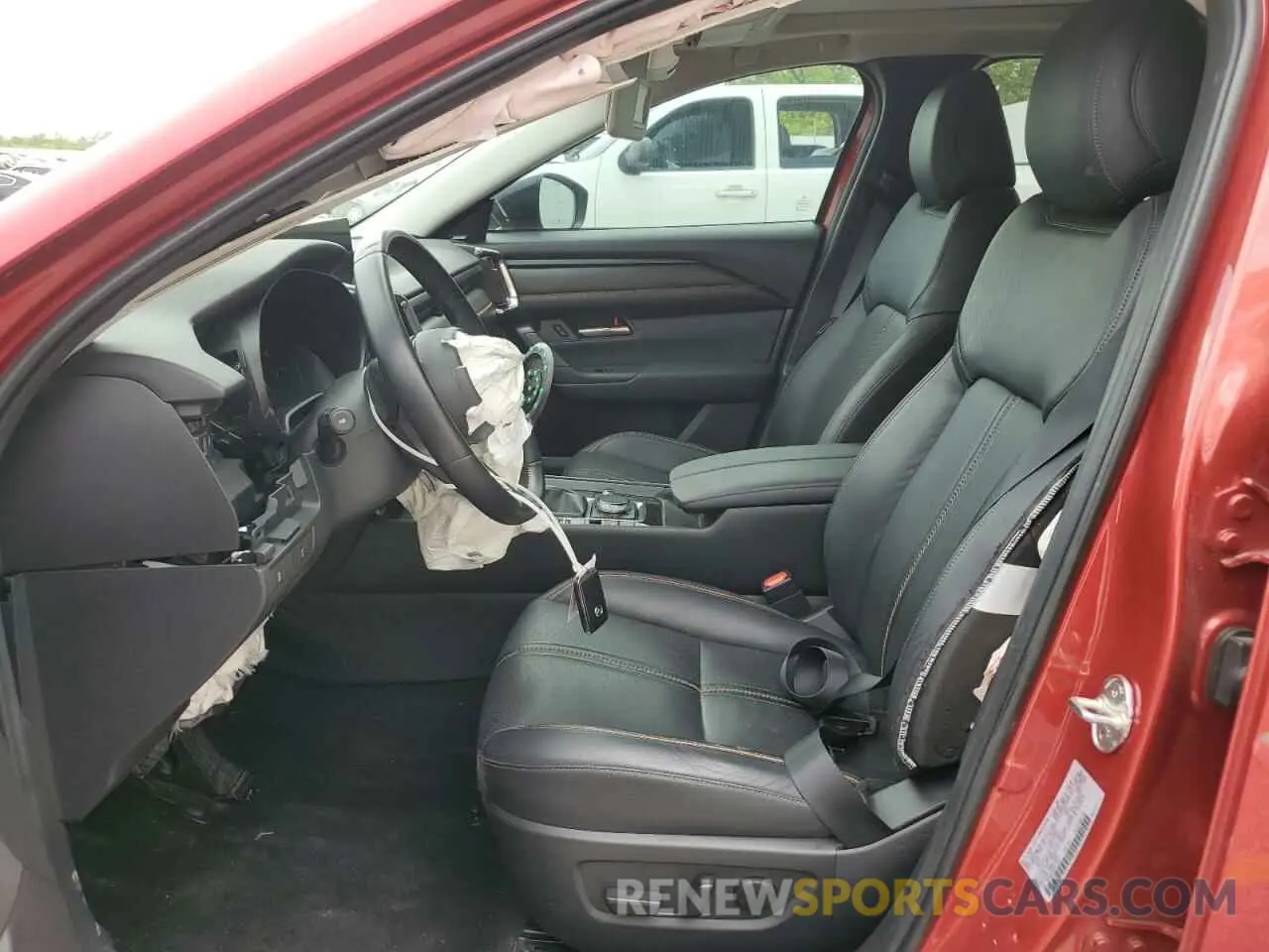 7 Photograph of a damaged car 7MMVABEM5PN112574 MAZDA CX-50 PREM 2023