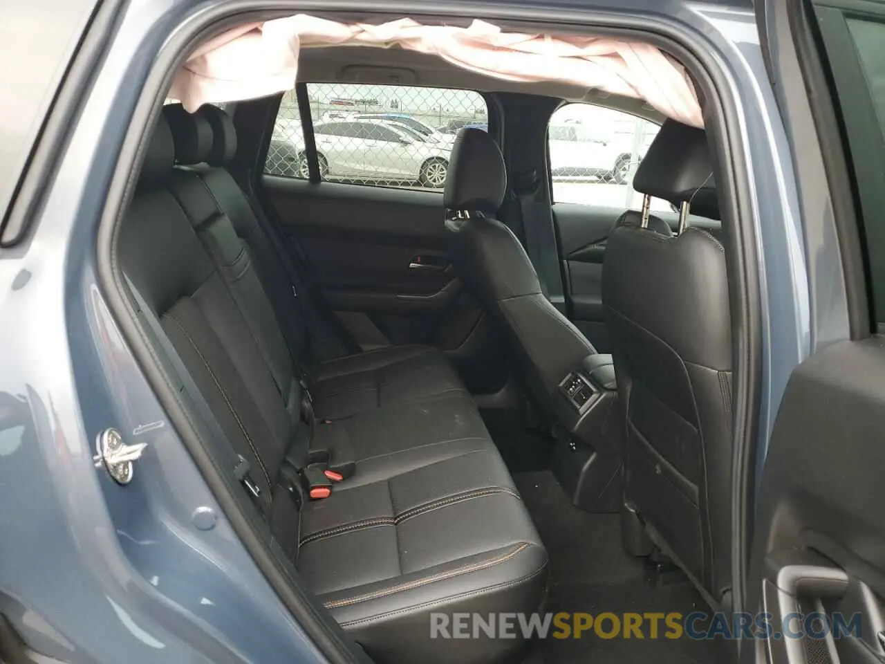 11 Photograph of a damaged car 7MMVABEM7PN101642 MAZDA CX-50 PREM 2023