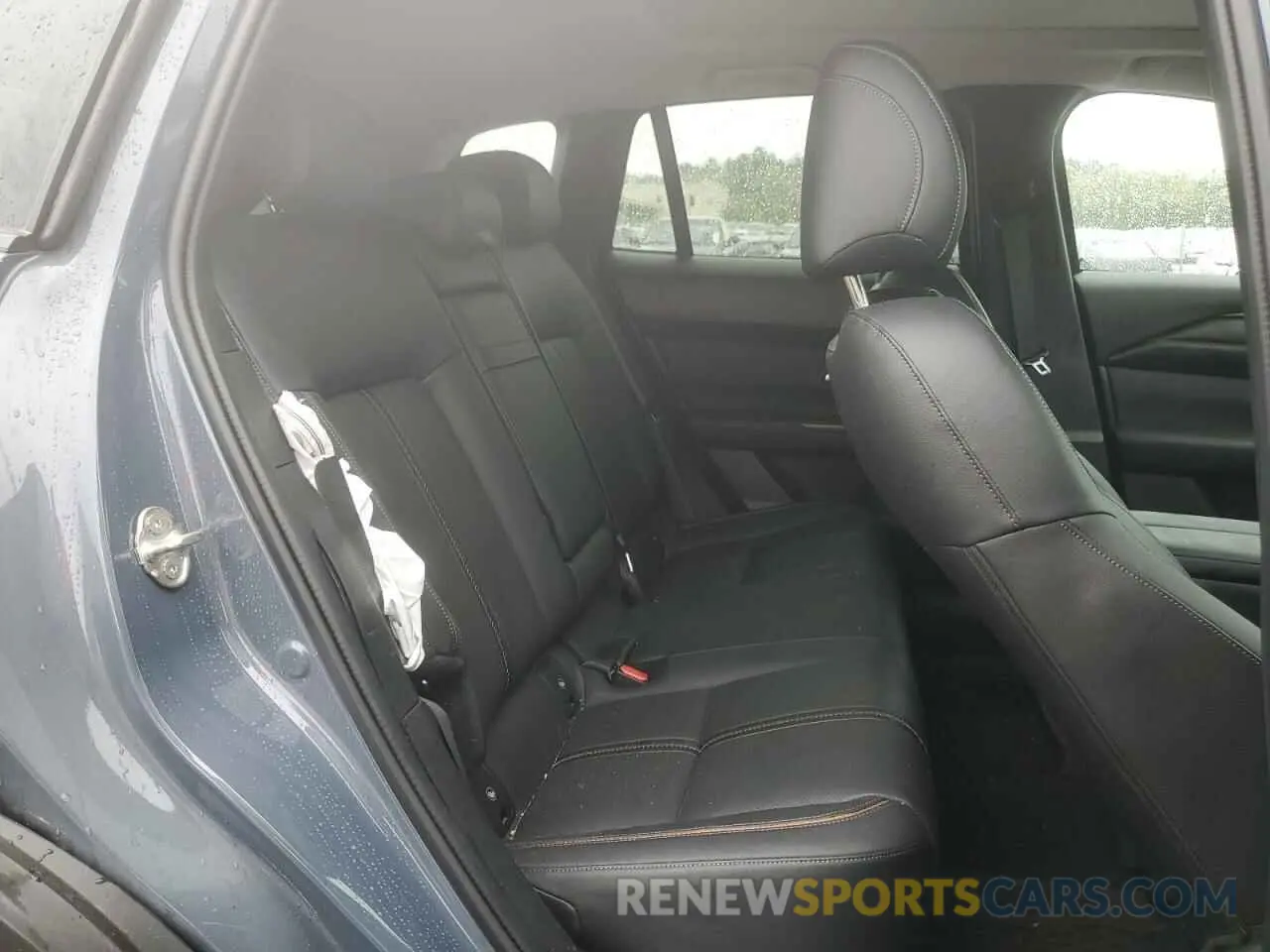 11 Photograph of a damaged car 7MMVABEMXPN101327 MAZDA CX-50 PREM 2023