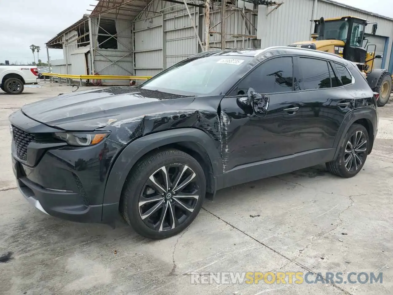 1 Photograph of a damaged car 7MMVABEY1PN118732 MAZDA CX-50 PREM 2023