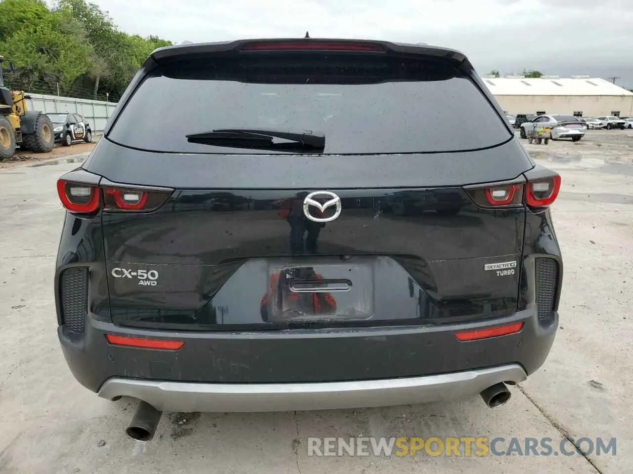 6 Photograph of a damaged car 7MMVABEY1PN118732 MAZDA CX-50 PREM 2023
