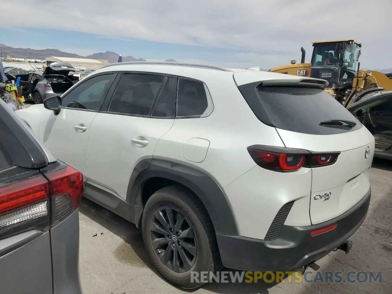 2 Photograph of a damaged car 7MMVABDM2RN235236 MAZDA CX-50 PREM 2024