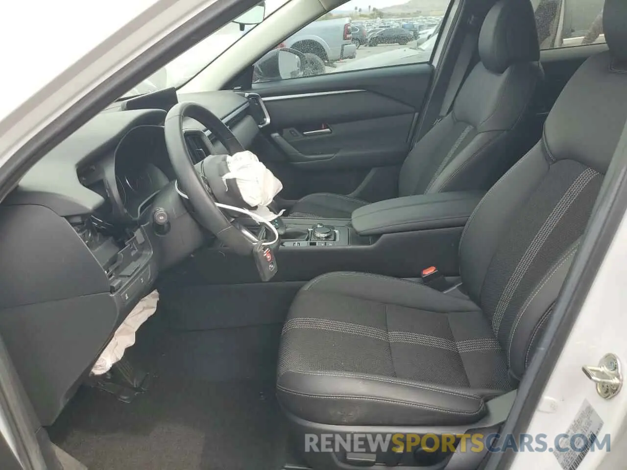 7 Photograph of a damaged car 7MMVABDM2RN235236 MAZDA CX-50 PREM 2024