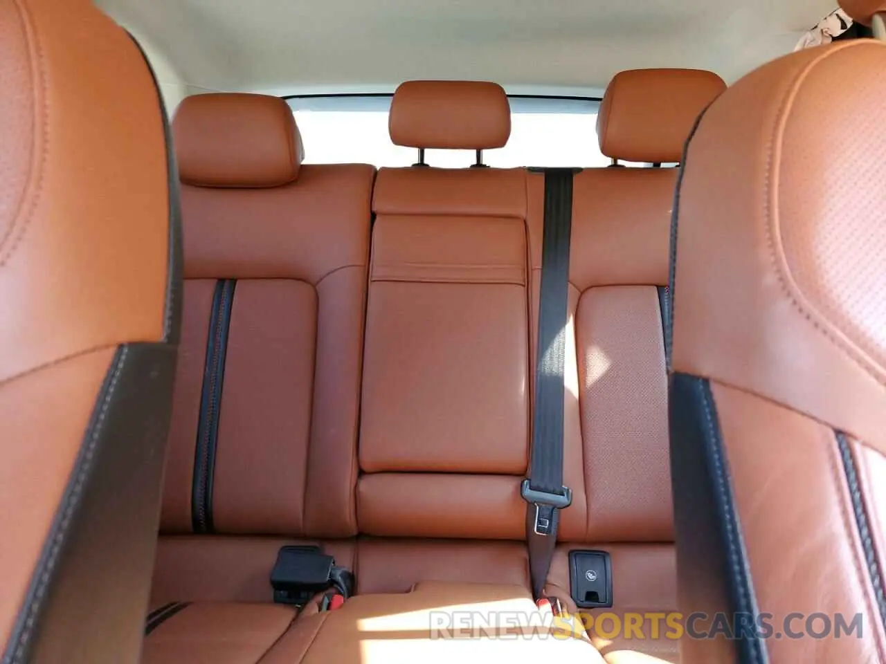 10 Photograph of a damaged car 7MMVABDY5RN202993 MAZDA CX-50 PREM 2024