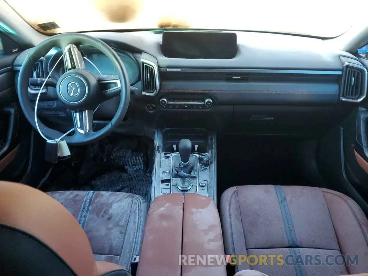 8 Photograph of a damaged car 7MMVABEY2RN204747 MAZDA CX-50 PREM 2024