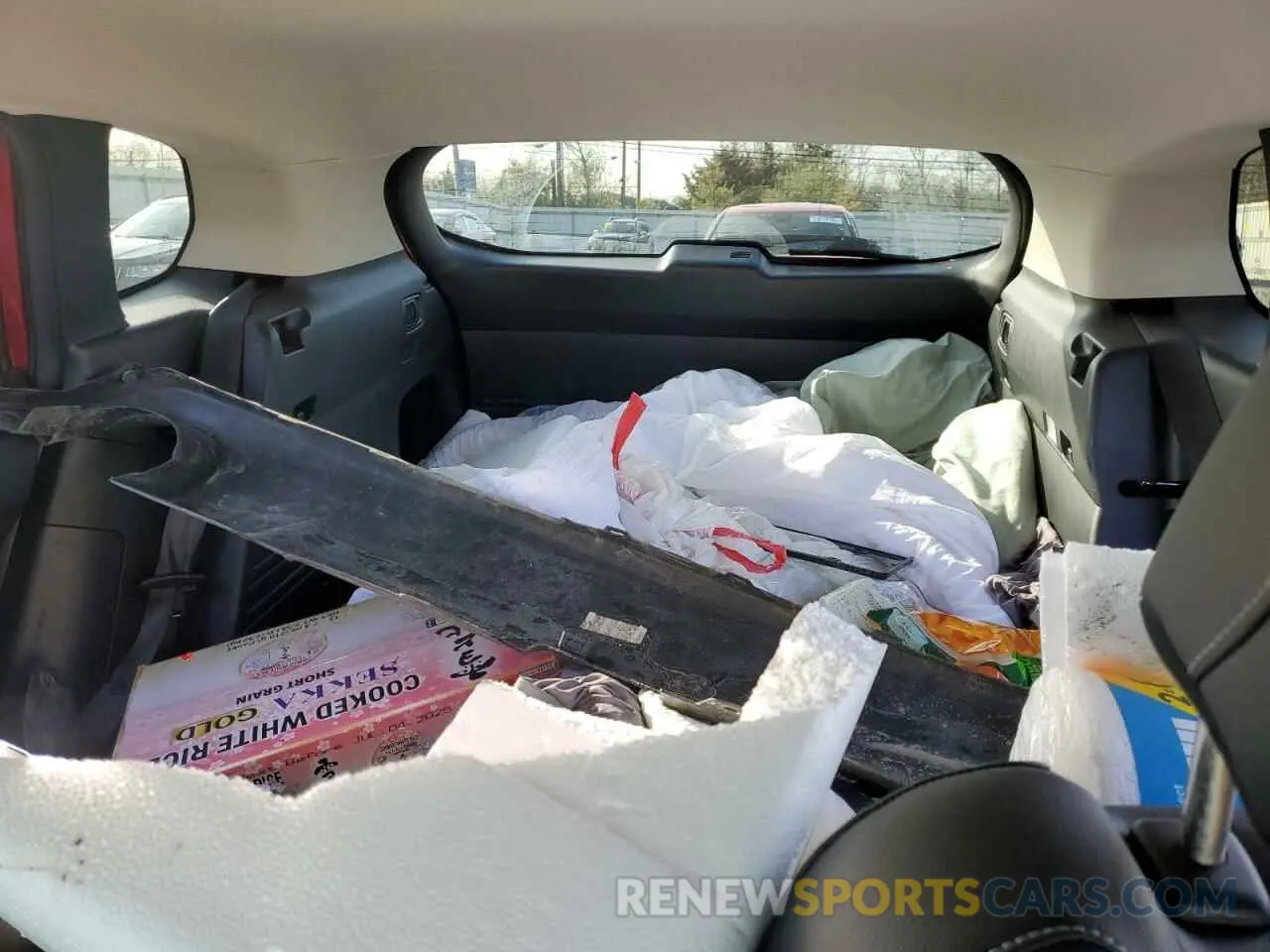 10 Photograph of a damaged car 7MMVABAM0PN112326 MAZDA CX-50 SELE 2023
