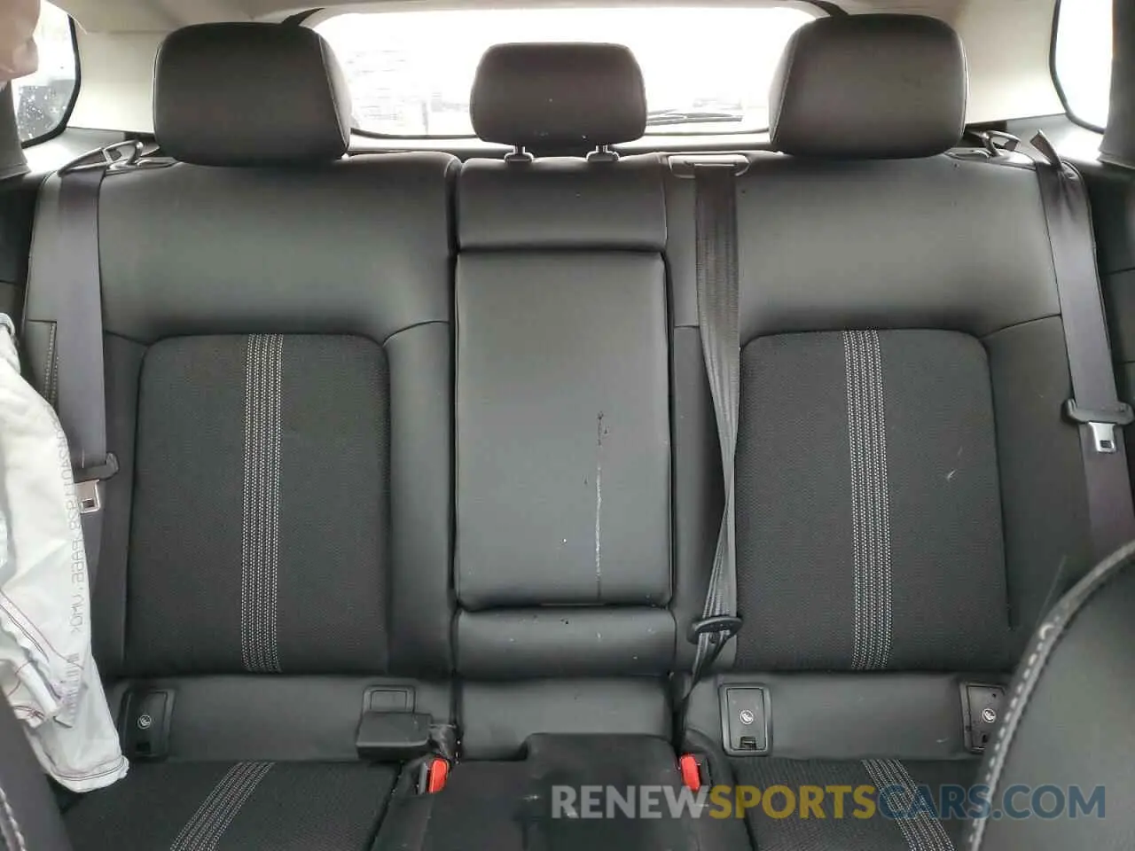 10 Photograph of a damaged car 7MMVABAM1RN234115 MAZDA CX-50 SELE 2024