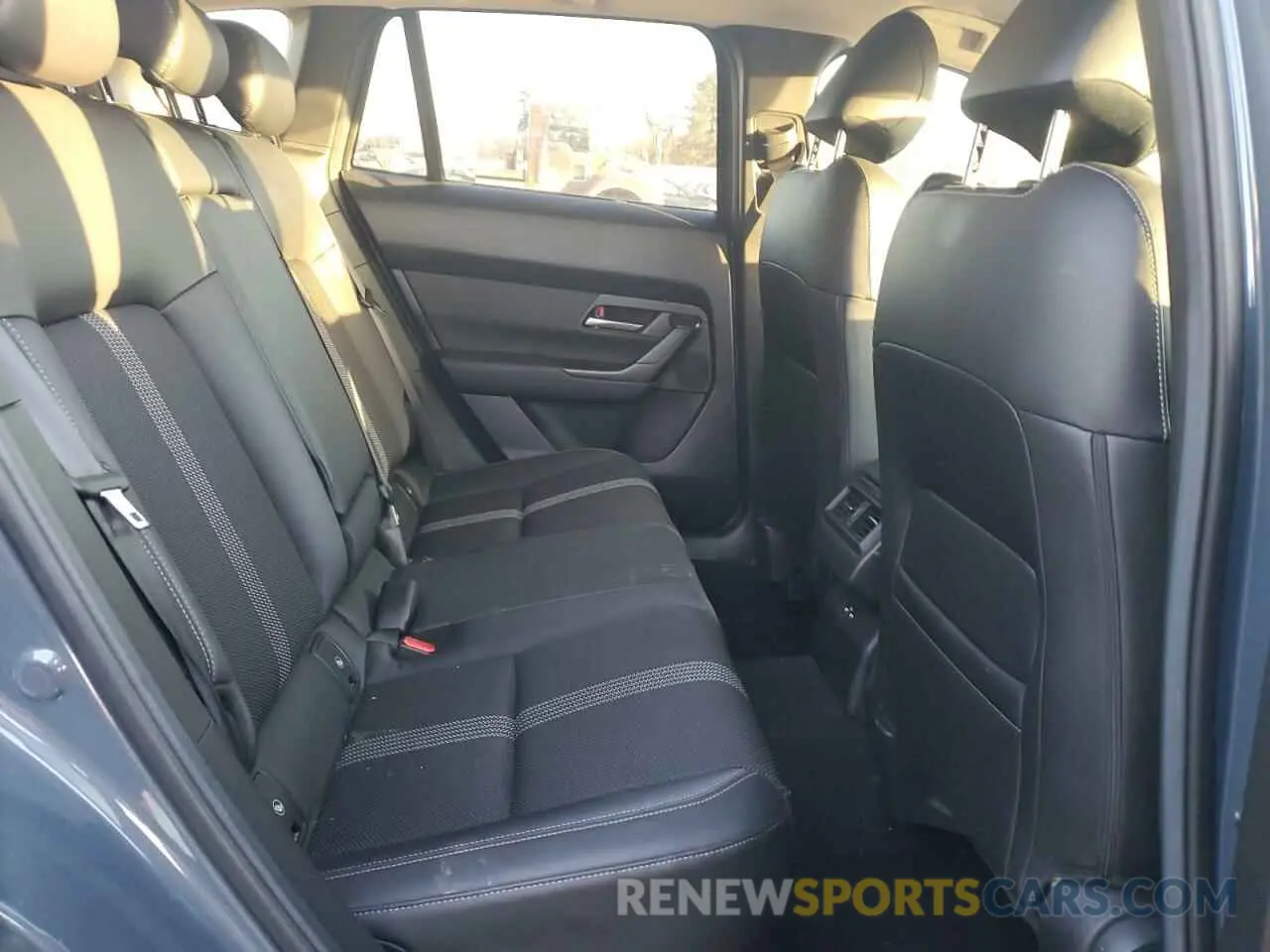 11 Photograph of a damaged car 7MMVABAM8RN156786 MAZDA CX-50 SELE 2024