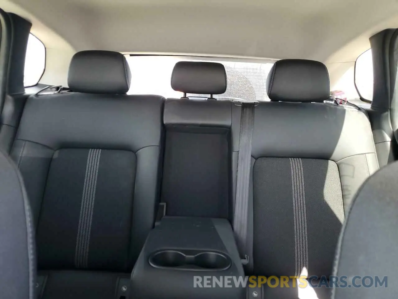 10 Photograph of a damaged car 7MMVABAMXRN197744 MAZDA CX-50 SELE 2024