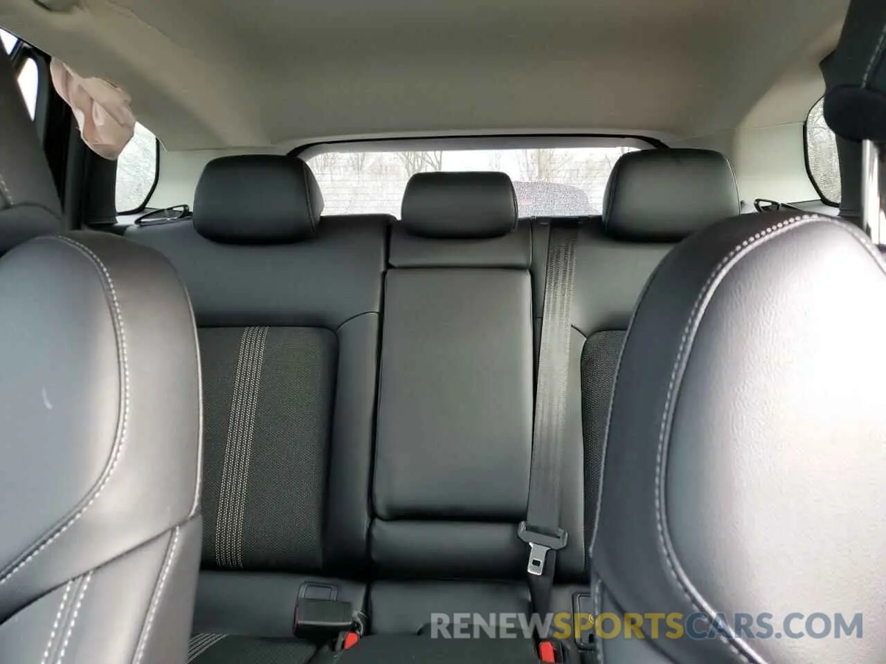 10 Photograph of a damaged car 7MMVABAM9SN323808 MAZDA CX-50 SELE 2025