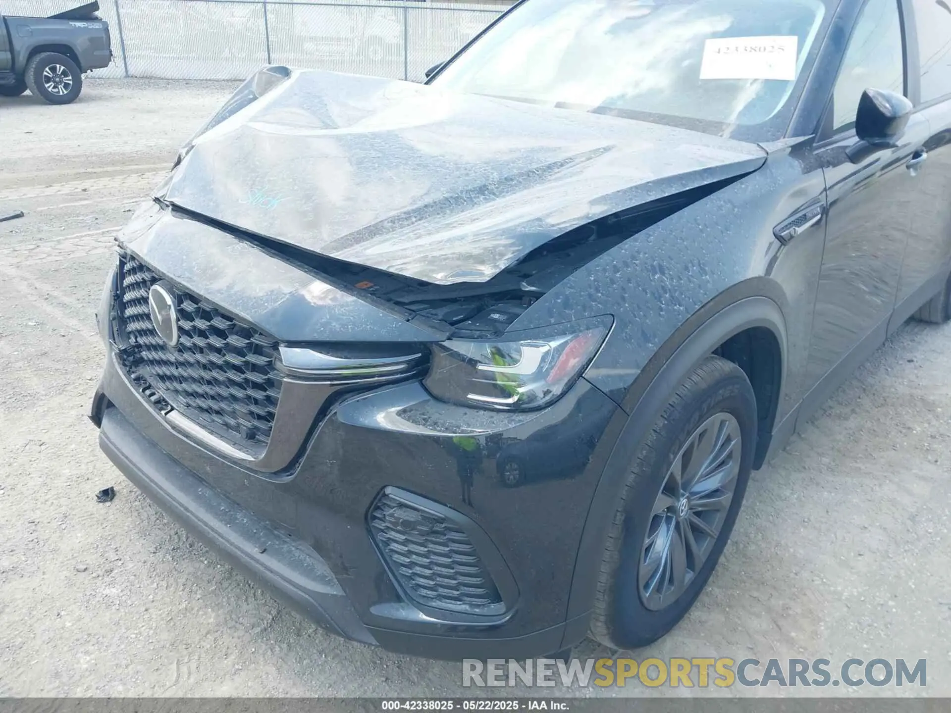 18 Photograph of a damaged car JM3KJBHD5S1117439 MAZDA CX-70 2025